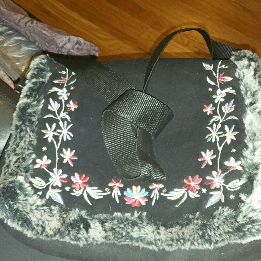 Wintery satchel bag